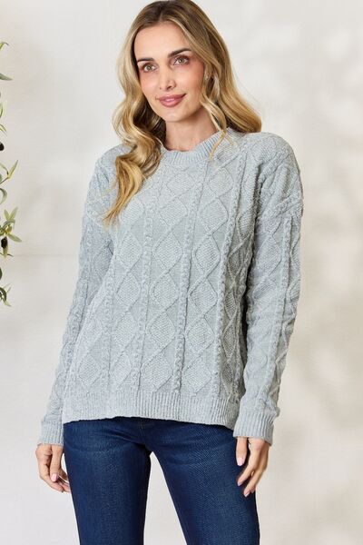 Cozy Classic Cable Knit Round Neck Sweater