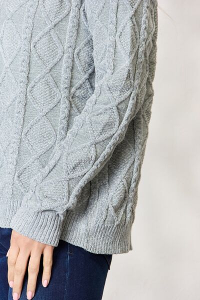 Cozy Classic Cable Knit Round Neck Sweater